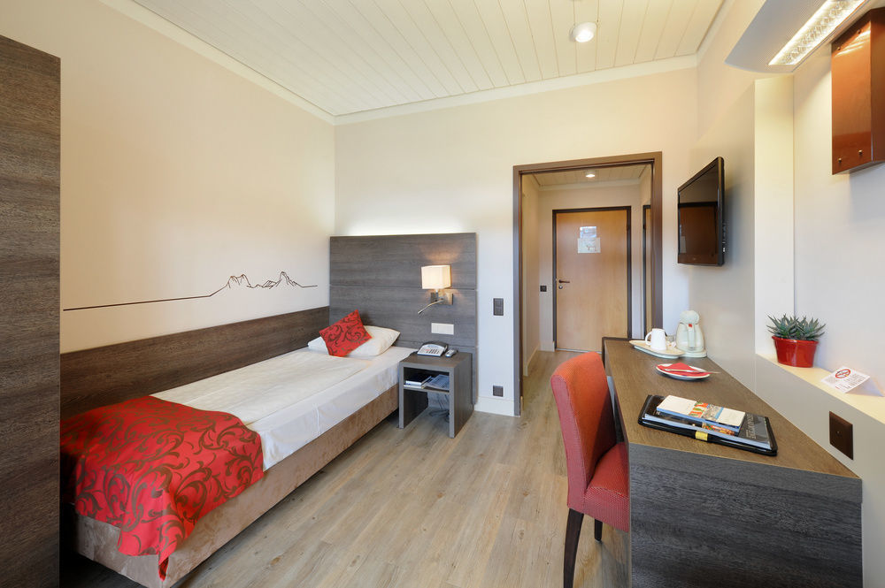 The Sun&Soul Panorama Pop-Up Hotel Solsana Saanen Esterno foto